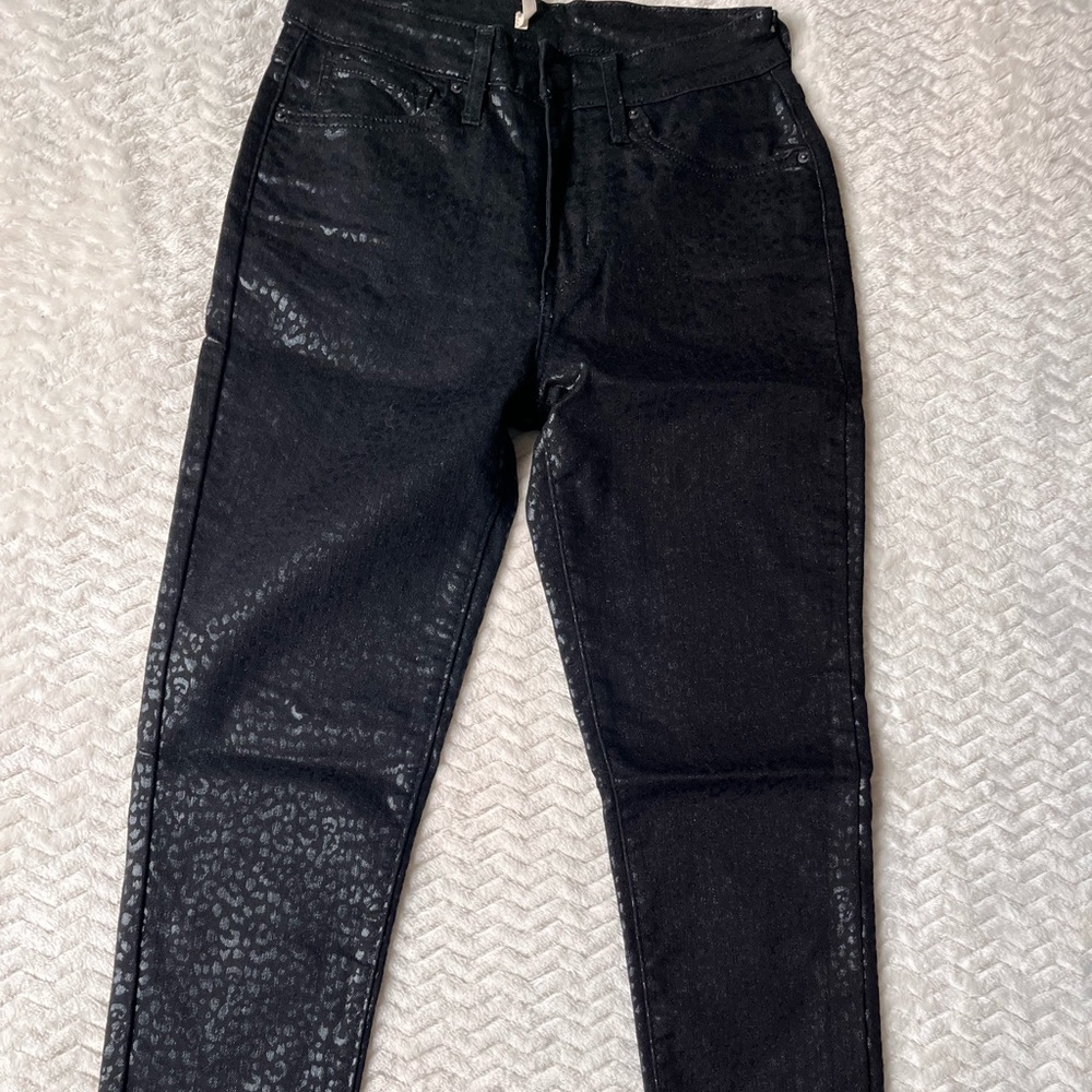 Levi’s pants